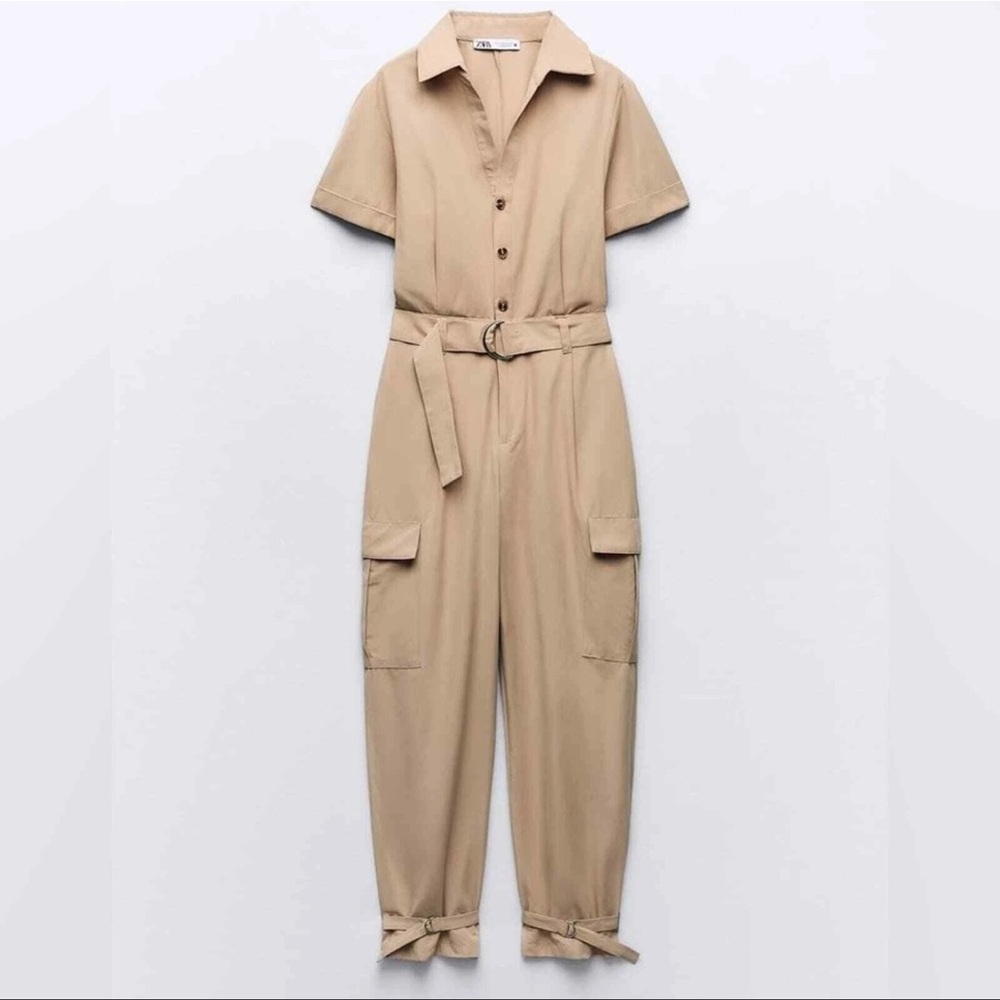 Tan Collared Jumpsuit with Belt and Short Sleeves
